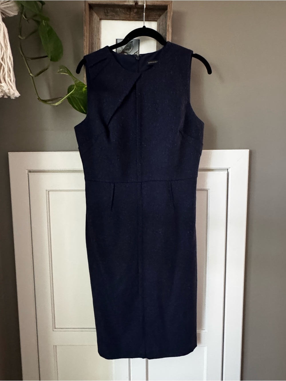 Banana Republic Navy Sleeveless Sheath Midi Dress